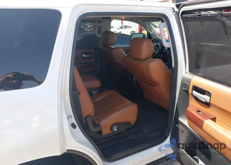 2011 Toyota Sequoia Platinum 5.7L V8 из США, поврежденный, VIN 5TDDY5G15BS049703